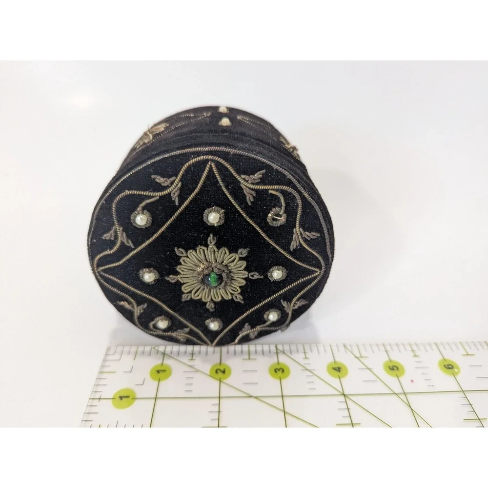 Zardozi Round‎ vintage black velvet designed floral beaded Jewelry box holder